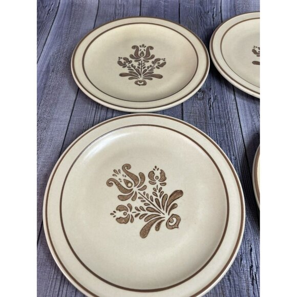 Set of 4 Pfaltzgraff Village Salad Plates Country Farmhouse 7 1/8" - Picture 2 of 7